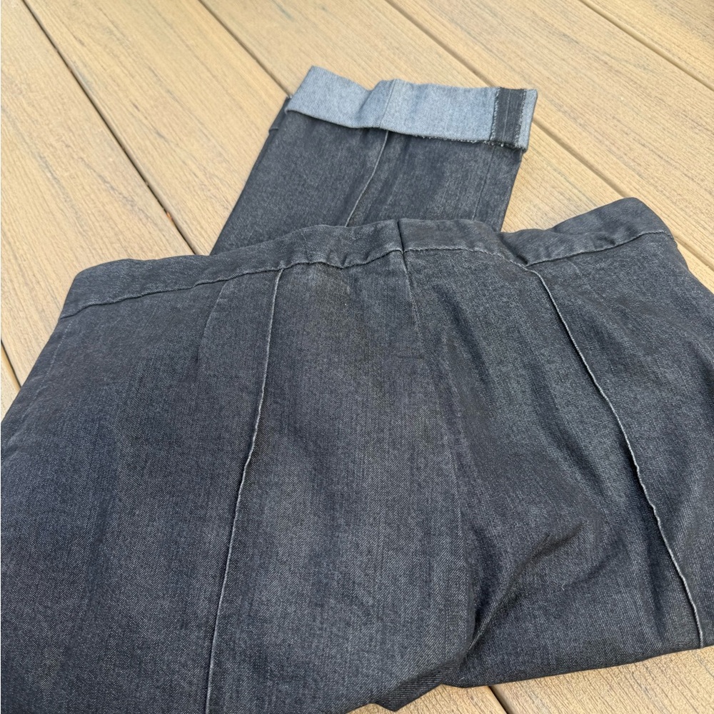 Gray Relaxed Fit Pants with Tailored Look - Picture 6 of 8